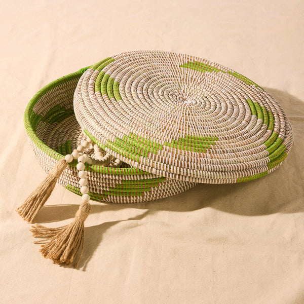 Nyota Woven Tray With Lid